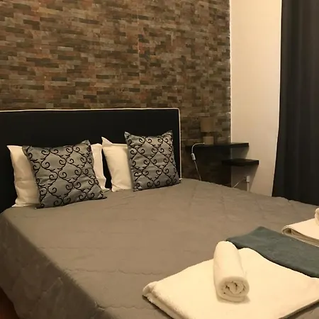 Royal West Coast - Hiking And Beach ゲストハウス *