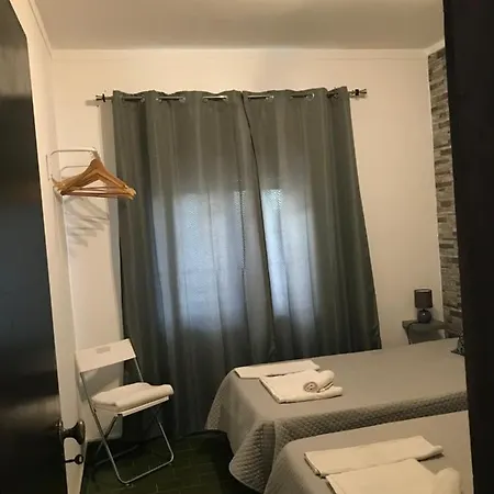 Royal West Coast - Hiking And Beach Guest house *